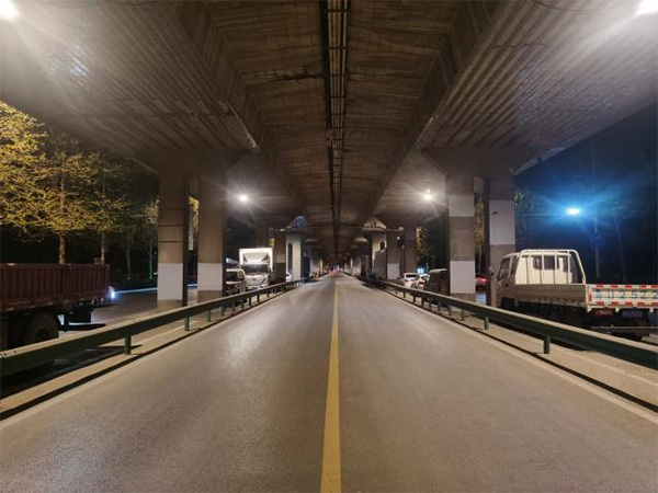 三思助力城陽區主城區路燈節能改造工程