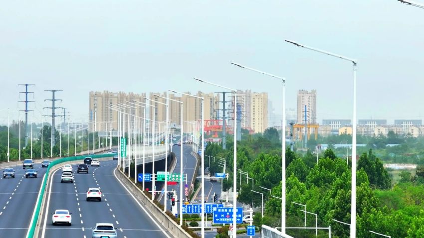 EMC模式成功樣板,三思,27000+套燈具,助力徐州城市,道路照明,全面節(jié)能升級