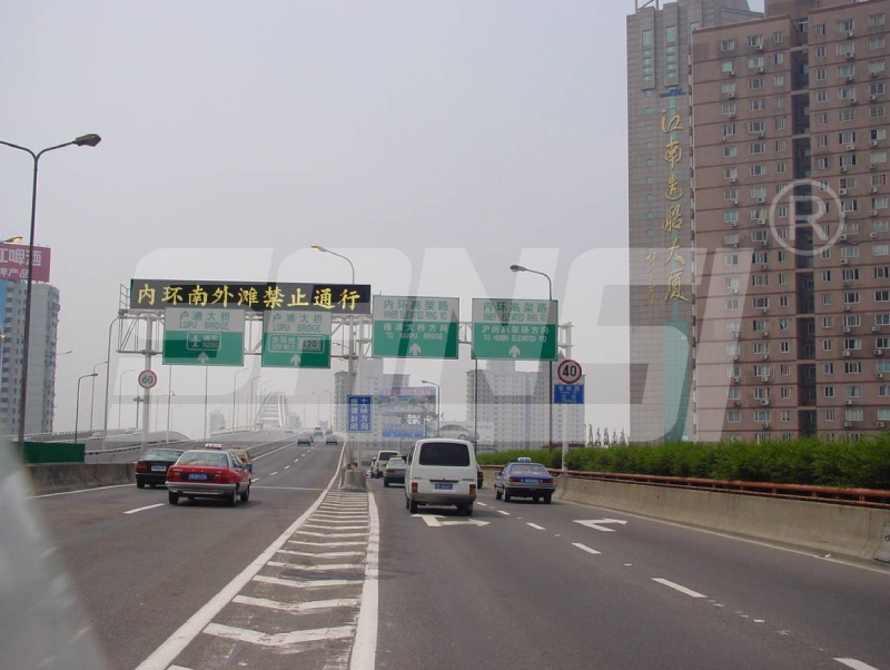 三思LED,交通情報板,賦能,智慧交通,“動態神經”