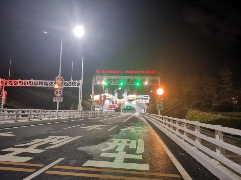 遠程監控,隧道燈故障,AI預測,維護,減少人工干預