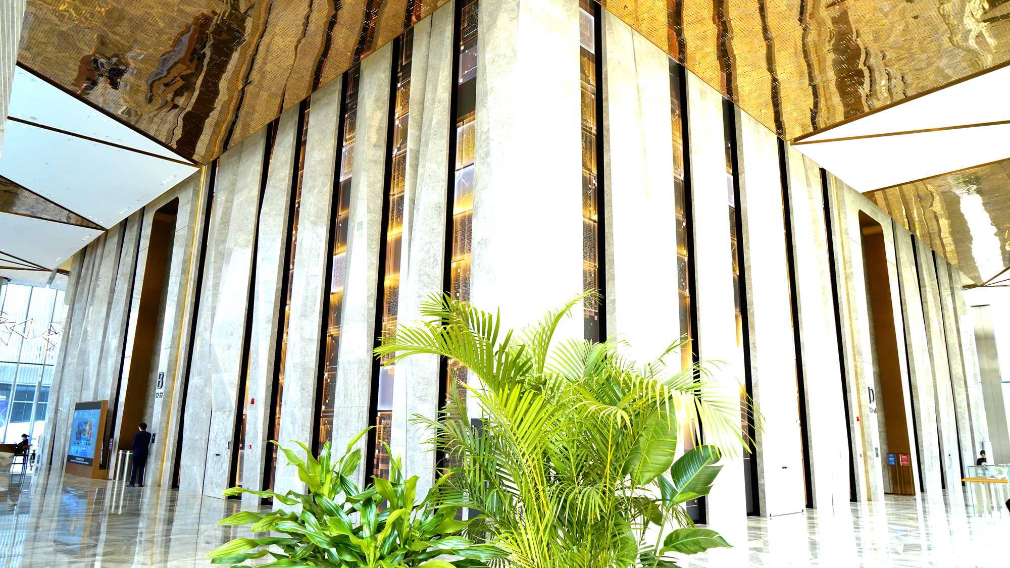 三思,全場(chǎng)景,高端,顯示方案,落地,張江,科學(xué)之門,點(diǎn)亮科創(chuàng)地標(biāo)新名片